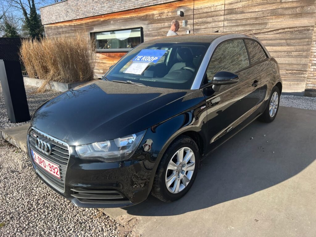 Audi A1 noire de 2016 rachetée par CarSwitch24 à Wavre