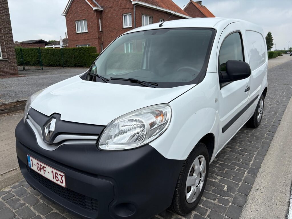 Renault Kangoo 2016 acheté à Profondeville par CarSwitch24