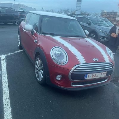 MINI Cooper de 2016 rachetée par CarSwitch24 à Anderlues